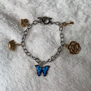 Handmade Jewelry 🌸🦋💕.